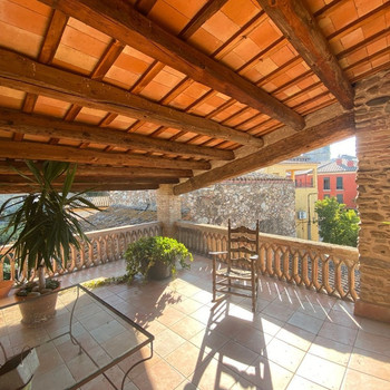 GIRONÈS, BORDILS, DORFHAUS