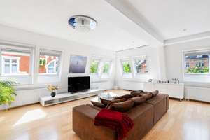 Ein Ort, an dem Licht, Raum und Design verschmelzen – außergewöhnliche Liebhaberwohnung in der K – Die vollständige Adresse der Immobilie erhältst du vom Anbieter., 76135 Weststadt, Karlsruhe – Vorschaubild 7