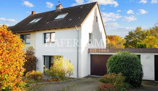 Bild von Charmante 4 Zimmer Doppelhaushälfte mit großem Garten und Garage