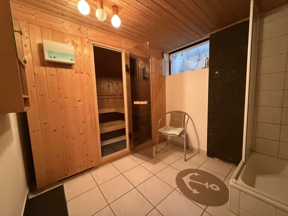 Immobilie in Adelmannsfelden - Einfamilienhaus mit Sauna - Bild 12