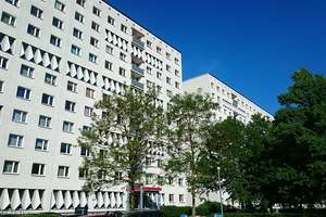 Nachmieter gesucht: 3-Raum-Wohnung mit Aufzug Nähe Nationalbibliothek