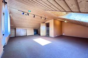 Geräumig und gepflegt: DHH mit großer Terrasse, Garten und Doppelgarage – Die vollständige Adresse der Immobilie erhältst du vom Anbieter., 73776 Altbach – Vorschaubild 11