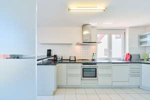 140 m² Wohnkomfort | 4,5 Zimmer | Große Sonnenterrasse | TG-Stellplatz – Die vollständige Adresse der Immobilie erhältst du vom Anbieter., 70794 Filderstadt – Vorschaubild 14