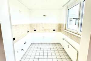 3-Zimmer-Wohnung über den Dächern von Hochzoll in Toplage, lichtdurchflutet, großer Balkon – Augsburg – Vorschaubild 23
