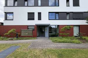 Außergewöhnliches Penthouse in Wasserlage – Privatsphäre, Weitblick und Wohnkomfort auf einer Ebene – Die vollständige Adresse der Immobilie erhältst du vom Anbieter., 30655 List, Hannover – Vorschaubild 28