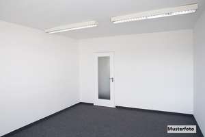 2-Zimmer-Wohnung nebst Balkon