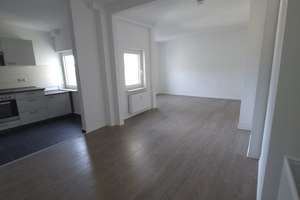 Charmante Dachgeschosswohnung | Stadtfeld Ost – Liebknechtstr. 32, 39108 Stadtfeld Ost, Magdeburg – Vorschaubild 3