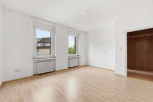 Reihenhaus mit flexiblen Nutzungsmöglichkeiten auf sonnenverwöhntem Grundstück – Die vollständige Adresse der Immobilie erhältst du vom Anbieter., 51069 Dünnwald, Köln – Vorschaubild 11