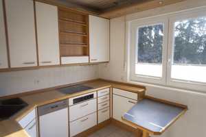 Gut geschnittenes Einfamilienhaus mit Sauna und Garage in ruhiger Lage sucht freundliche Bewohner – Schillerstraße 49, 12305 Berlin – Vorschaubild 12