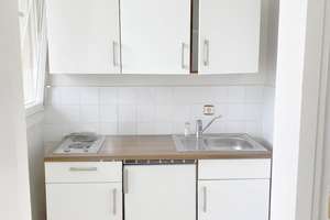Lichtdurchflutete 2-Zimmer-Wohnung mit 2 überdachten Balkonen – Neuburger Straße 179 c, 86167 Lechhausen-West, Augsburg – Vorschaubild 6