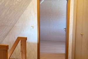 Charmante Doppelhaushälfte in gefragter Lage zu verkaufen! – Die vollständige Adresse der Immobilie erhältst du vom Anbieter., 91074 Herzogenaurach – Vorschaubild 38