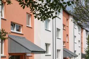 Top modernisierte 2-Zimmer-Wohnung mit Loggia in ruhiger Lage von Fallersleben – Die vollständige Adresse der Immobilie erhältst du vom Anbieter., 38442 Fallersleben, Wolfsburg – Vorschaubild 3