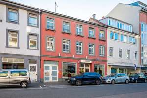 Top Lage / Innenstadt / MFH mit Ausbaupotential – Die vollständige Adresse der Immobilie erhältst du vom Anbieter., 76133 Innenstadt-West, Karlsruhe – Vorschaubild 1