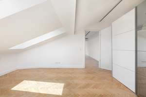 Kollwitzkiez, Prenzlauer Berg: 3-Zimmer DG-Wohnung, Süd-Terrasse, Blick auf den Fernsehturm – 10405 Prenzlauer Berg, Berlin – Vorschaubild 14