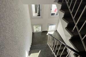 Exklusive kernsanierte 4-Zimmer-Wohnung mit hochwertiger Luxusausstattung und 2 Balkonen in Südstadt – Lischkestr. 00, 42119 Elberfeld, Wuppertal – Vorschaubild 15