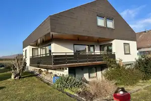 Ihr neues Zuhause: Charmantes Einfamilienhaus mit Traumgarten! – Alb-Donau-Kreis – Vorschaubild 2