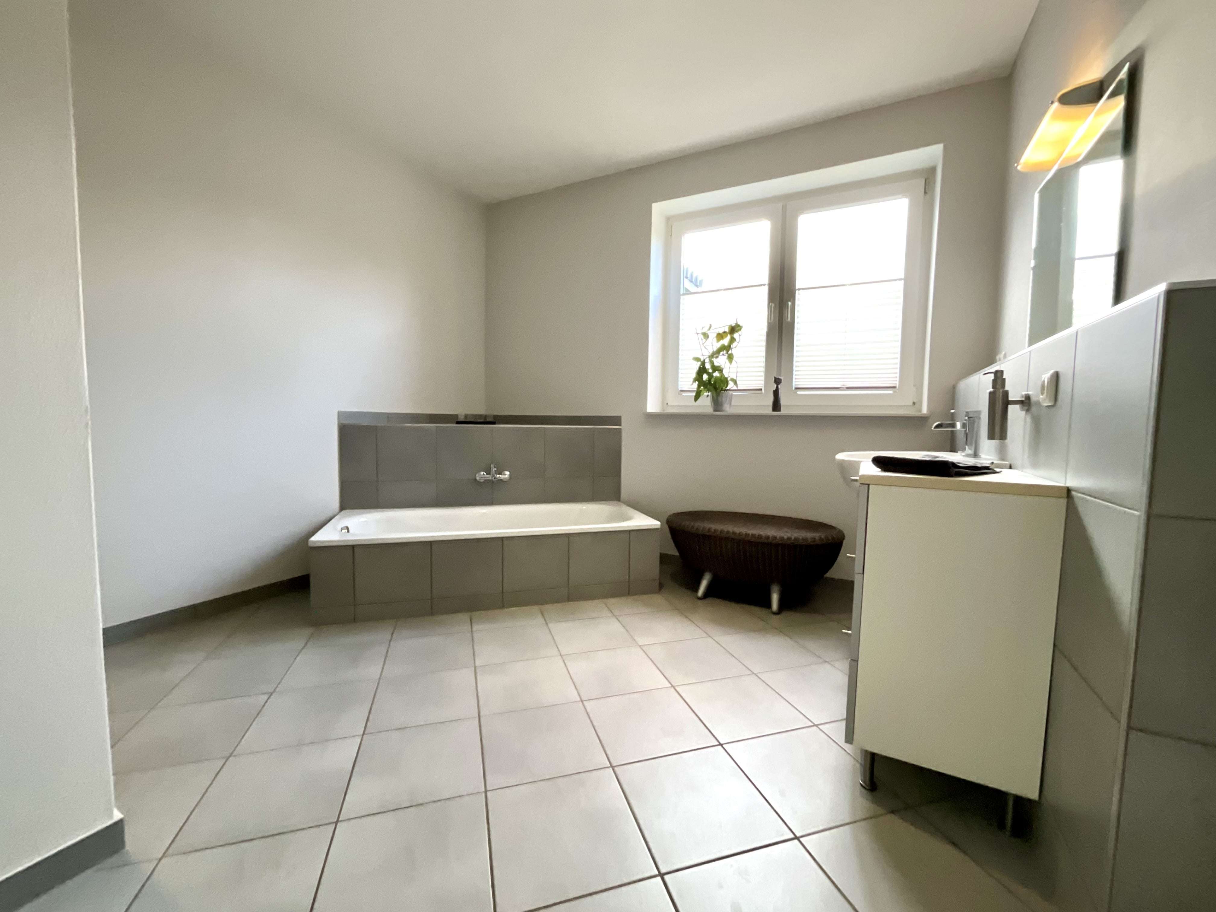 Immobilie in Balge - Ihr neues Zuhause in Balge: 
Komfortables Wohnen auf einer Ebene im modernen Bungalow - Bild 10