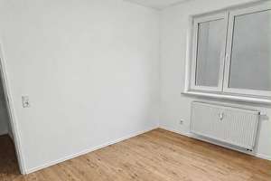 Attraktive 3-Zimmer-Eigentumswohnung mit Balkon und Aufzug in Bremen – Die vollständige Adresse der Immobilie erhältst du vom Anbieter., 28277 Kattenturm, Bremen – Vorschaubild 6