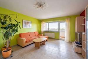 Großzügige 3-Zi-Wohnung mit Balkon und Stellplatz in Fürth (Hardhöhe) – Die vollständige Adresse der Immobilie erhältst du vom Anbieter., 90766 Hardhöhe, Fürth – Vorschaubild 2