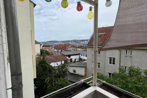 Schöne 3-Zimmer-Altbauwohnung mit Loggia, Balkon und Blick über Stuttgart West – Stuttgart – Vorschaubild 4