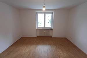 Helle 2,5-Zimmer-Wohnung mit Balkon in München – Lauinger Straße 63, 80997 Moosach-Bahnhof, München – Vorschaubild 4