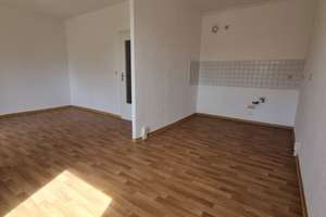 Schöne 3-Zimmer-Wohnung mit Balkon / Aufzug – Karl-Jänecke-Str. 10, 39218 Schönebeck (Elbe) – Vorschaubild 7