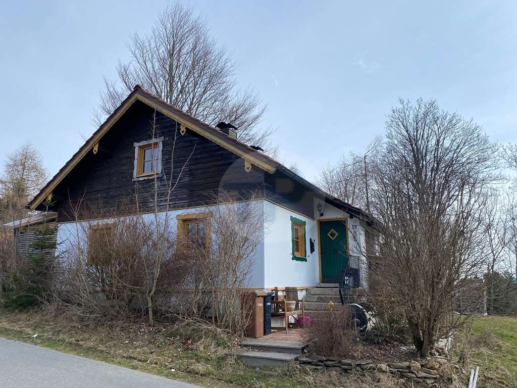 Immobilie in Haidmühle - IDYLLISCHES BAYERWALD-HÄUSCHEN - Bild 1