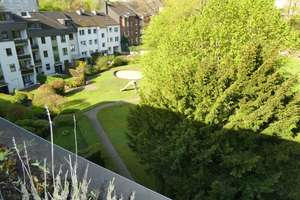 Charmante Dachgeschosswohnung mit traumhafter Dachterrasse, Parkblick und Tiefgaragenstellplatz – Die vollständige Adresse der Immobilie erhältst du vom Anbieter., 42651 Solingen-Mitte, Solingen – Vorschaubild 9