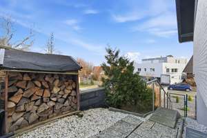 Freistehendes Einfamilienhaus mit großem Garten, Fußbodenheizung, Kamin und Doppelgarage in Waldorf – Die vollständige Adresse der Immobilie erhältst du vom Anbieter., 53332 Bornheim – Vorschaubild 61