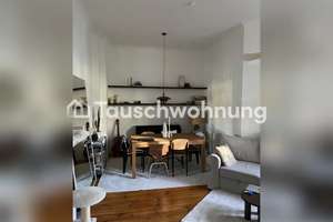 Tauschwohnung: 2-Zimmer-Wohnung in 3. OG, direkt am Boxhagener Platz – 10245 Friedrichshain, Berlin – Vorschaubild 1