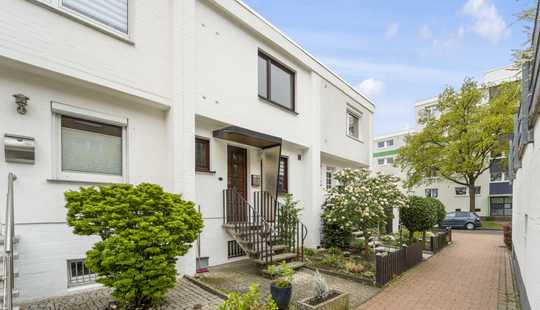Bild von Heideviertel: Gepflegtes Reihenhaus mit 3-4 Zimmern mit schönem Garten