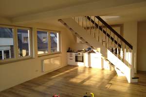 Schöne, helle Maisonette-Singelwohnung, sehr zentral und trotzdem ruhig – Große Telegraphenstraße 22, 50676 Altstadt/Süd, Köln – Vorschaubild 5