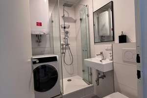 Zweitbezug nach Renovierung / 2-Zimmer Wohnung mit Einbauküche in zentraler Lage in Fürth – 90763 Südstadt Industriegebiet, Fürth – Vorschaubild 9