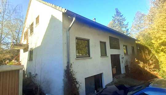 Bild von Wohnhaus teils energetisch saniert mit Einliegerwohnung 250 m2 Wohnfläche und Ausbaureserve