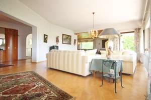 "Exklusive Premiumlage in Passau"
Großzügige Villa mit reichlich Platz, viel Privatsphäre und traum – Die vollständige Adresse der Immobilie erhältst du vom Anbieter., 94034 Hacklberg, Passau – Vorschaubild 17