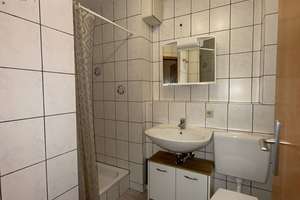 Gemütliche 1-Zimmer-Wohnung in Saarbrücken – Die vollständige Adresse der Immobilie erhältst du vom Anbieter., 66132 Bischmisheim, Saarbrücken – Vorschaubild 3