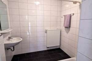 Property thumbnail 9