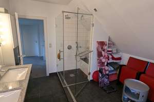 Ein Zuhause am Waldrand – großzügiges Familienhaus mit traumhaftem Garten in Isernhagen-Süd – Die vollständige Adresse der Immobilie erhältst du vom Anbieter., 30657 Isernhagen-Süd, Hannover – Vorschaubild 16