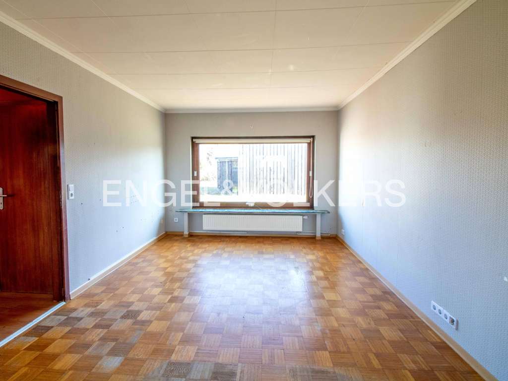 Immobilie in Dörverden - Einfamilienhaus mit individuellen Gestaltungsmöglichkeiten auf großem Grundstück - Bild 2