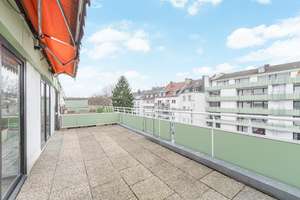 Wohnen über den Dächern von Derendorf – stilvolle Wohnung mit Kamin und zwei Terrassen – Die vollständige Adresse der Immobilie erhältst du vom Anbieter., 40476 Derendorf, Düsseldorf – Vorschaubild 11