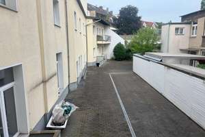 HOF-Haus mit PKW-Platz , 250 m2 NFL , Sanierung erforderlich – 40545 Oberkassel, Düsseldorf – Vorschaubild 3