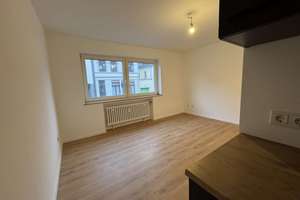 Saniertes und vollmöbliertes Appartement in Ehrenfeld - ideal für Studenten – Die vollständige Adresse der Immobilie erhältst du vom Anbieter., 50827 Ossendorf, Köln – Vorschaubild 5