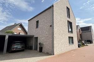 Vermietung -Doppelhaushälfte mit Terrasse und Garten in ruhiger, zentraler Lage von Raesfeld