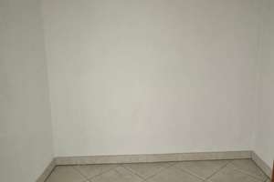 Großzügig geschnittene und modernisierte 2,5 Zimmer-Wohnung mit offener Küche und Eckbadewanne!  – Kölner Str.  31, 45145 Frohnhausen, Essen – Vorschaubild 10