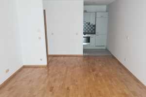 Bezugsfrei!!! 2-Raum-Wohnung mit EBK, gutem Schnitt, Aufzug und Tiefgarage in Leipzig-West – Leipzig – Vorschaubild 3