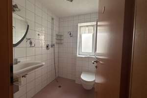 Maisonettewohnung mit Hauscharakter, Rollstuhl-Aufzug, Doppelgarage und großer Dachterrasse – Zum Karpfen 10a, 88662 Überlingen – Vorschaubild 4
