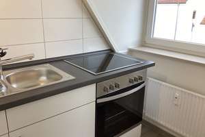 Kleine sanierte Dachgeschoss- Wohnung, sofort anmietbar! – Grünewaldstr. 24, 23564 Sankt Jürgen, Lübeck – Vorschaubild 8