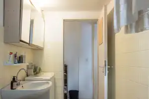 Property thumbnail 12