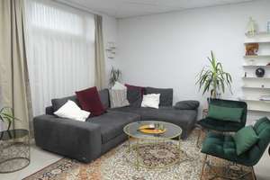 Property thumbnail 2