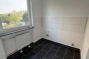 Sanierte 2 - Zimmer-Eigentumswohnung mit Balkon und Stellplatz in Maintal-Bischofsheim – Die vollständige Adresse der Immobilie erhältst du vom Anbieter., 63477 Maintal – Vorschaubild 5